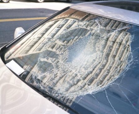 cracked windshield dangerous